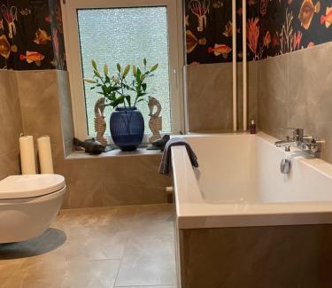 Mitte Apartment | Luxus Altbaucharme in zentraler Lage