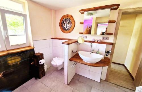 Ottenhofen im Schwarzwald Apartment | Luxus Romantik Apartment mit Whirlpool und Sauna