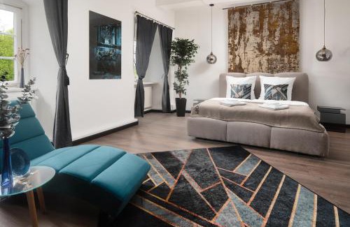 Hoexter Apartment | Luxus wohnen im Schloss Corvey für 1-6 Gäste im UNESCO Weltkulturerbe Höxter Weserbergland free W-Lan Parken Netflix für Familien Paare und Geschäftsreisende inkl Handtücher Seife Nintendo Switch uvm