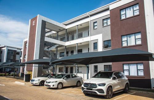 Gaborone Apartment | LuxVilla Sarona
