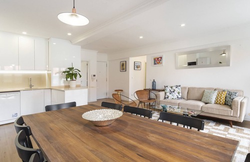 Santo Antonio Apartment | LV Premier Amoreiras AM3- Modern, space, AC, lift