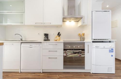 Santo Antonio Apartment | LV Premier Amoreiras AM2
