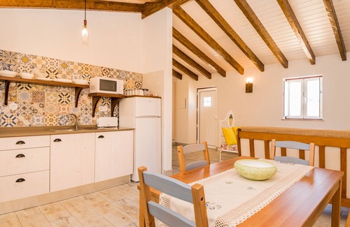 Priorada House | Lycium White Villa, Equipped kitchen, Algarve!New!