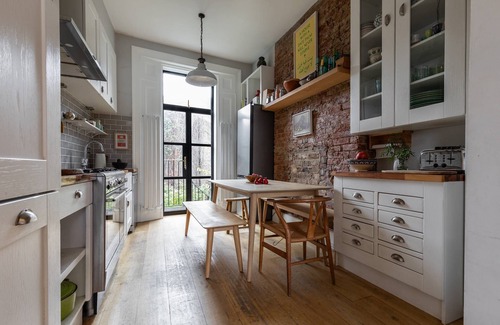 Camden Town Apartment | Lyme Terrace by onefinestay