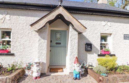 Bruff House | Lynchpin Cottage