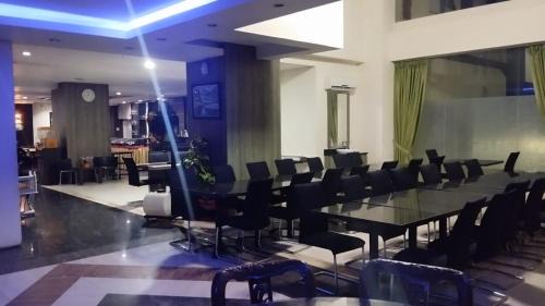 Panakkukang Hotel | Lynt Hotel Makassar