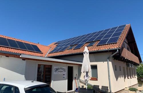 Se House | Május 1 Vendégház- Sé