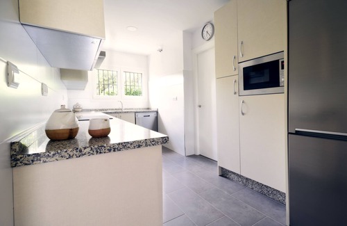 Velez-Malaga Ski Chalet | Málaga Playa, near Benajarafe