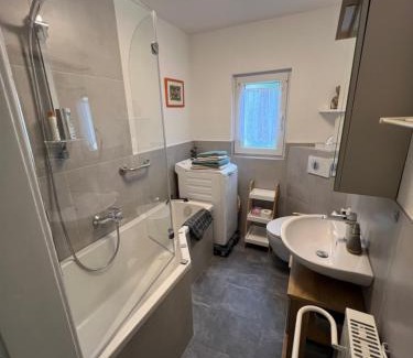 Horchheim Apartment | Möblierte Wohnung Petra