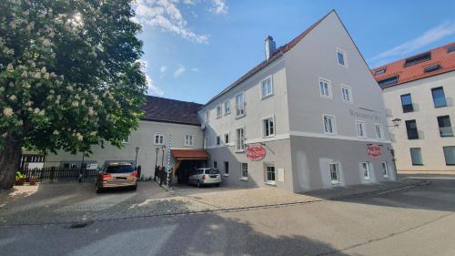 Altotting House | Mühldorfer Hof