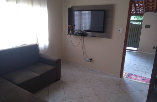 Olimpia House | M & A Holiday House. The house is in a quiet neighborhood at approx. 5km from the park