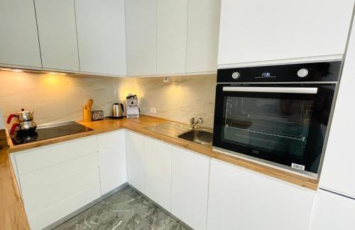 Ishem Apartment | M&E Premium Apartments - San Pietro
