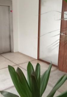 Navarro Apartment | M L