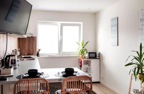 Zandvoort Apartment | M&M Studio's 1 & 2