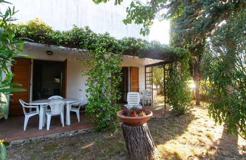 Numana Apartment | M148 - Marcelli, delightful villa with garden