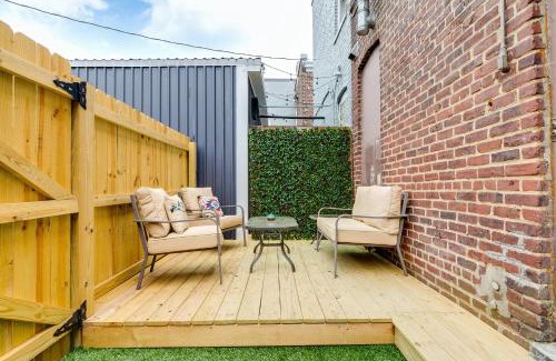 Fan District House | M2 Central location 2 mins to VCU FREE PARKING