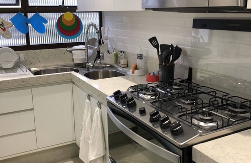Riviera de Sao Lourenco Apartment | M3 Kingston Town 61