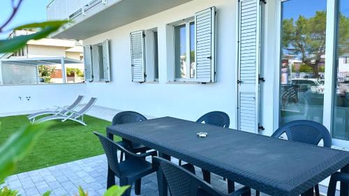 Marcelli Apartment | M411 - Marcelli, nuovo trilocale con corte privata