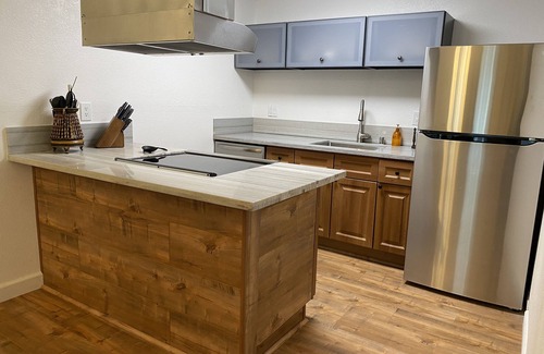 Citrus Heights House | (M6) Single Story Two Bed, Two Bath, with Garage and Private Yard.