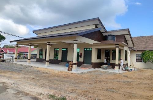 Batu Buruk House | MAA Roomstay C