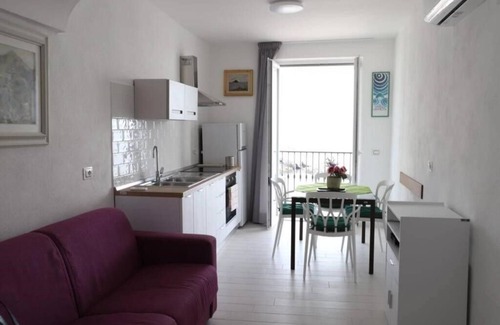 Sant'Angelo Apartment | Maadry House apartment 1
