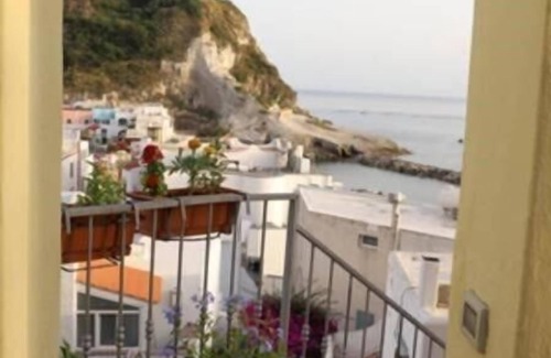 Sant'Angelo Apartment | Maadry House apartment 1