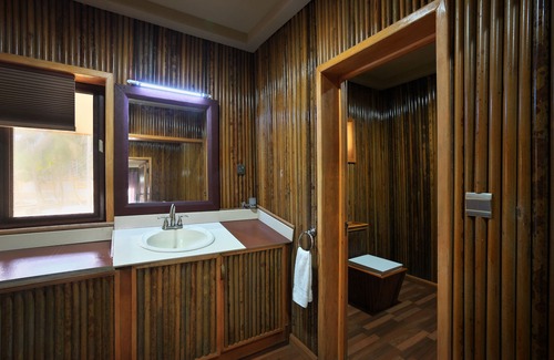 Bakanta Resort | Maaha Beach Resort
