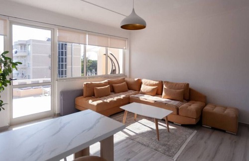 Golem Apartment | Mabel - The Rooftop Apartment
