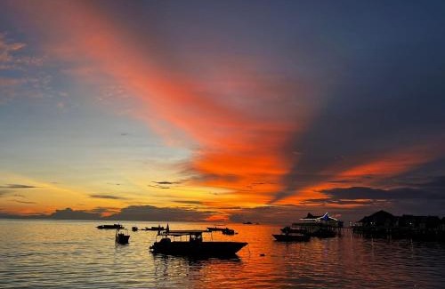 Mabul Island House | Mabul Backpackers