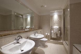 Marlow Hotel | Macdonald Compleat Angler