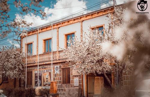 Ejmiatsin House | Machanents Guest House