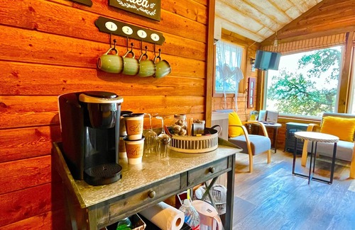 Dripping Springs Cabin | MACK: a Gorgeous Treehouse Studio for 4, overlooking the Texas Hill Country