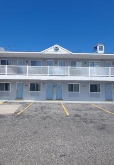 Mackinaw City Hotel | Mackinaw Budget Inn
