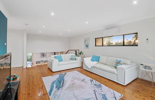 Balcolyn House | Macquarie Paradise