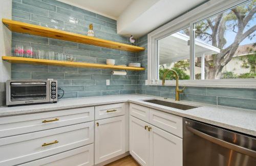 South Pinellas Community Council House | Mad Beach HideAway - Private Pool 4 Bed 3 Bath