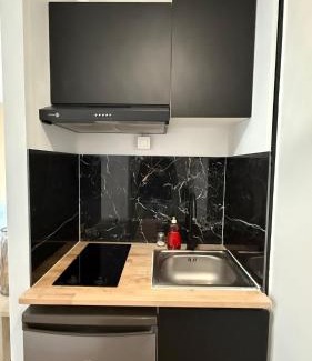 La Madeleine Apartment | Madeleine - Studio Charmant