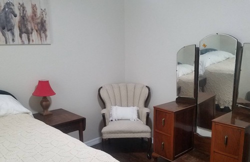 High Springs Bed & Breakfast | Madeline's Starlight Inn with southern breakfast