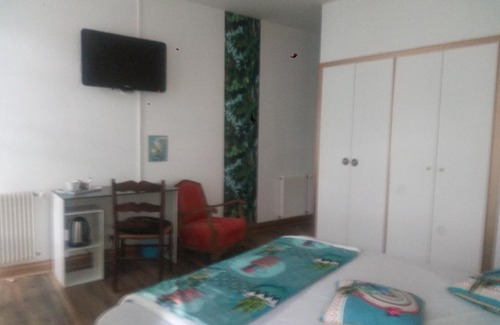 Pays-de-Belves Bed & Breakfast | Madelon IV