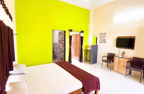 Wai Hotel | Madhura Agro Tourism