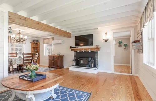 Madison House | Madison, CT - Coastal Modern House w/ Private Beach & Large Fenced in Backyard
