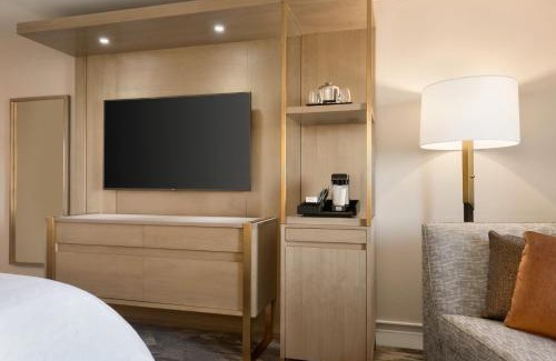 Madison Hotel | Madison Marriott South