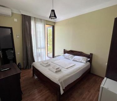 Kobuleti House | Madona Homestay