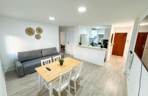 Las Fuentes Apartment | Madrina del Pilar - Turistea