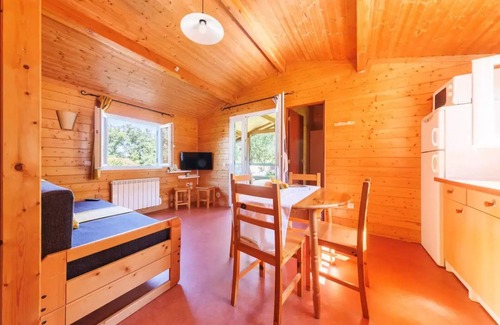 Chatel-Guyon House | Maeva Respire campsite in La Croze * - Chalet Edelweiss 3 Rooms 5 People + TV