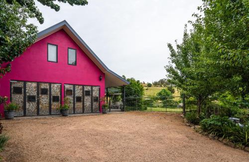 Tumbarumba House | Magenta Cottage