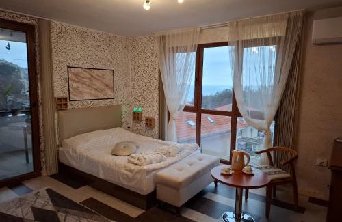 Balchik House | Magi Sunrise