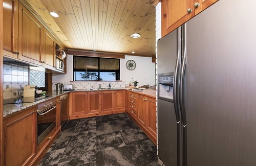 Smiths Lake House | Magic Mountain- The name says it all! .