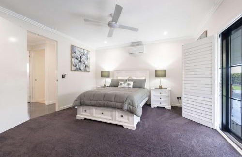Annandale House | Magic on MacArthur