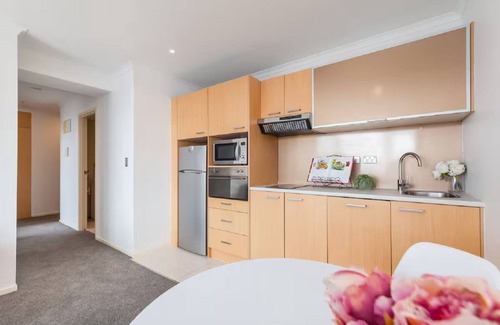 Newton Apartment | Magical City Pad, Top Location, Views & Free Wi-Fi