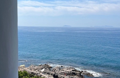 San Felice Circeo Villa | Magical retreat by the Sea in Punta Rossa - 6 bedrooms villa